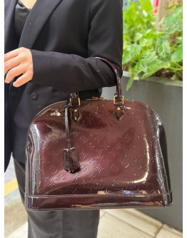 LOUIS VUITTON ALMA GM IN AMARANTE MONOGRAM VERNIS LEATHER