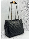 CHANEL REISSUE TOTE BAG IN BLACK AGED CALFSKIN LEATHER