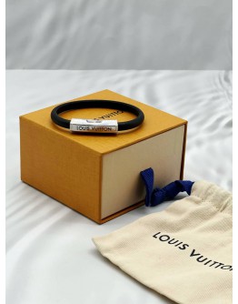 (UNUSED) LOUIS VUITTON CLIP IT BRACELET SIZE 19 IN BLACK LEATHER -FULL SET- 