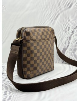 LOUIS VUITTON TROTTEUR BEAUBOURG MESSENGER BAG IN BROWN DAMIER EBENE CANVAS
