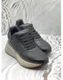 (LIKE NEW) ALEXANDER MCQUEEN SNEAKERS SIZE 41 IN BLACK LEATHER -FULL SET-