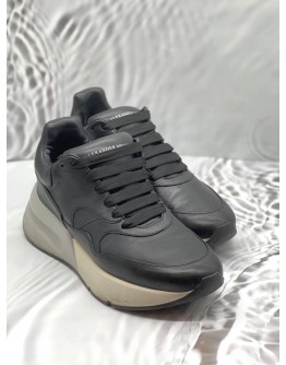 (LIKE NEW) ALEXANDER MCQUEEN SNEAKERS SIZE 41 IN BLACK LEATHER -FULL SET-