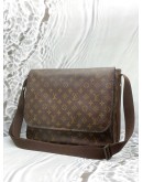 LOUIS VUITTON BEAUBOURG MM MESSENGER BAG IN BROWN MONOGRAM CANVAS 