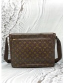 LOUIS VUITTON BEAUBOURG MM MESSENGER BAG IN BROWN MONOGRAM CANVAS 