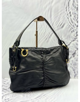 SALVATORE FERRAGAMO GANCINI HOBO BAG IN BLACK LEATHER