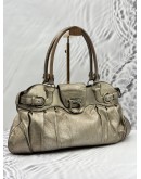 SALVATORE FERRAGAMO GANCINI SHOULDER BAG IN METALLIC SILVER LEATHER
