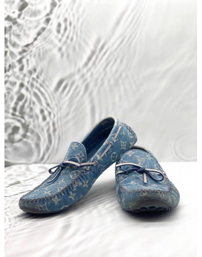 LOUIS VUITTON LOAFERS SIZE 8 IN BLUE MONOGRAM DENIM