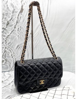 CHANEL CLASSIC JUMBO DOUBLE FLAP SHOULDER BAG IN BLACK LAMBSKIN LEATHER