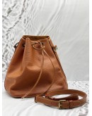 LOUIS VUITTON PETIT NOE BUCKET BAG IN BROWN EPI LEATHER