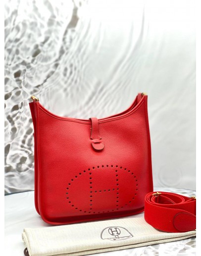 (LIKE NEW) 2020 HERMES EVELYNE PM IN ROUGE VIF CLEMENCE LEATHER