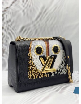 (LIKE NEW) LOUIS VUITTON SEQUIN OWL TWIST MM IN BLACK EPI LEATHER