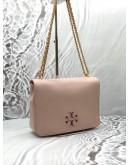 TORY BURCH BRITTEN SHOULDER BAG IN PINK LEATHER