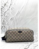 GUCCI TOILETRY POUCH IN BEIGE GG SUPREME CANVAS WITH DARK BLUE LEATHER