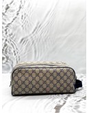 GUCCI TOILETRY POUCH IN BEIGE GG SUPREME CANVAS WITH DARK BLUE LEATHER