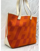 HERMES CABAS H EN BIAIS 40 TOTE BAG IN ORANGE TOILE H CANVAS WITH OFF WHITE SWIFT LEATHER