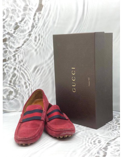 GUCCI DRIVING LOAFERS SIZE 8 IN BURGUNDY SUEDE LEATHER