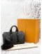 (LIKE NEW) MICROCHIP LOUIS VUITTON KEEPALL BANDOULIERE 25 IN BLACK MONOGRAM ECLIPSE CANVAS WITH LEATHER -FULL SET-