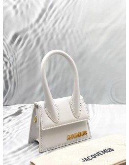JACQUEMUS THE CHIQUITO MINI TOP HANDLE AND CROSSBODY BAG IN WHITE CALFSKIN LEATHER