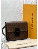 LOUIS VUITTON S LOCK A4 POUCH IN BROWN MONOGRAM CANVAS WITH BLACK LEATHER -FULL SET- 