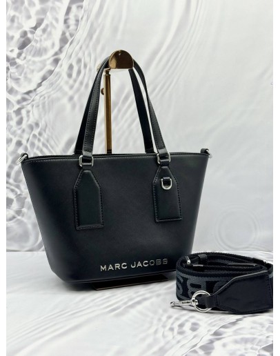 MARC JACOBS THE TRADEMARC TOTE BAG IN BLACK LEATHER