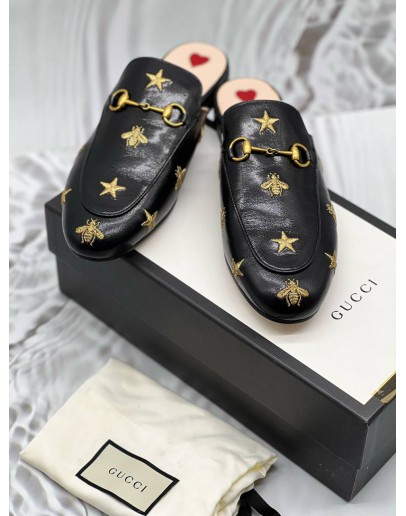(LIKE NEW) GUCCI PRINCETOWN HORSEBIT MULES SIZE 40 IN BLACK LEATHER WITH BEE AND STAR EMBROIDERED -FULL SET- 