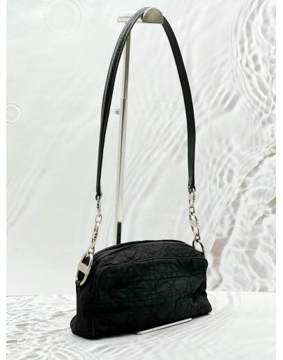CHRISTIAN DIOR SHOULDER BAG IN BLACK CANNAGE NYLON WITH LEATHER
