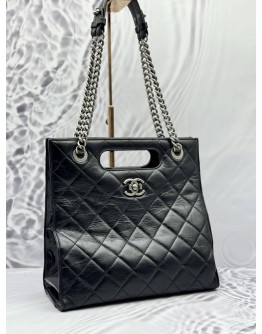 (SPECIAL PRICE) 2017 CHANEL BOY TOTE BAG IN BLACK AGED CALFSKIN LEATHER