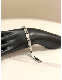 (LIKE NEW) LOUIS VUITTON MONOGRAM TIED UP BRACELET 