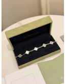 (UNUSED) 2023 VCA VAN CLEEF & ARPELS VINTAGE ALHAMBRA 5 MOTIFS BRACELET IN 18K 750 WHITE GOLD WITH MOTHER OF PEARL -FULL SET-
