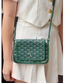 (LIKE NEW) GOYARD PLUMET POCKET WALLET CROSSBODY BAG IN GREEN GOYARDINE CANVAS WITH CHEVROCHES CALFSKIN LEATHER