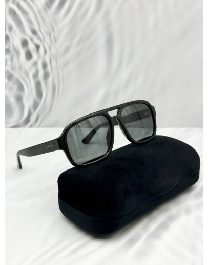 (UNUSED) GUCCI SUNGLASSES IN BLACK