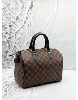 LOUIS VUITTON SPEEDY 25 BAG IN BROWN DAMIER EBENE CANVAS