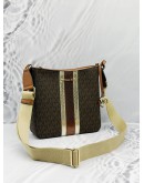 MICHAEL KORS JET SET TRAVEL CROSSBODY BAG IN BROWN SIGNATURE CANVAS WITH LIGHT BROWN LEATHER 