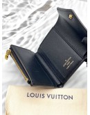 (LIKE NEW) LOUIS VUITTON ZOE WALLET IN BROWN MONOGRAM REVERSE GIANT CANVAS -FULL SET-