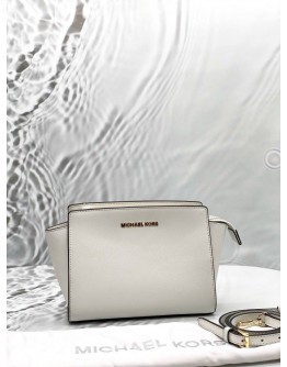MICHAEL KORS SELMA MEDIUM CROSSBODY BAG IN WHITE LEATHER 
