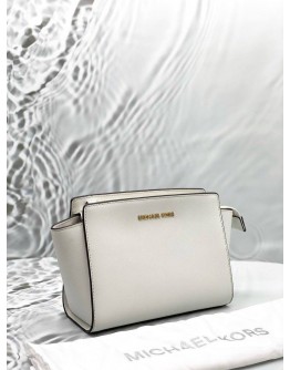 MICHAEL KORS SELMA MEDIUM CROSSBODY BAG IN WHITE LEATHER 