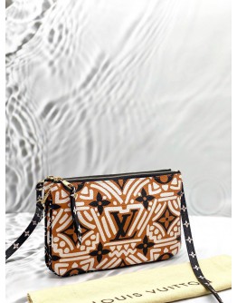 (LIKE NEW) LOUIS VUITTON CRAFTY POCHETTE DOUBLE ZIP IN MULTICOLOR MONOGRAM GIANT CANVAS -FULL SET-