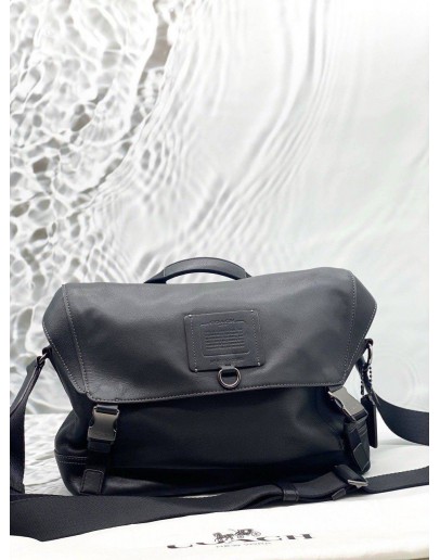 COACH RIVINGTON BIKE BAG IN BLACK LEATHER