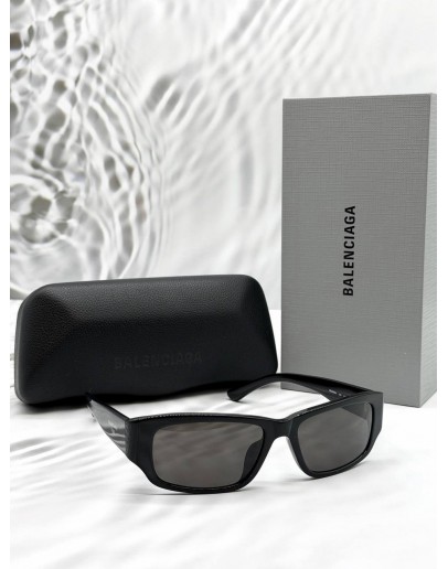 (RAYA PROMO) (LIKE NEW) BALENCIAGA BB0368SK RECTANGLE SUNGLASSES SIZE L IN BLACK -FULL SET-