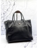 PRADA SHOPPING TOTE BAG IN BLACK VITELLO DAINO LEATHER