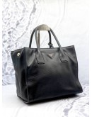 PRADA SHOPPING TOTE BAG IN BLACK VITELLO DAINO LEATHER