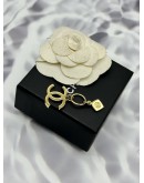 CHANEL HOLIDAY NOVELTY LIMITED EDITION CHARM IN GOLD PLATED