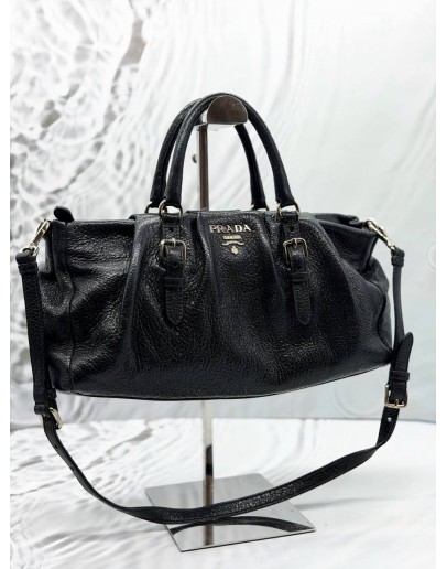 PRADA SHOULDER BAG IN BLACK SHINE LEATHER