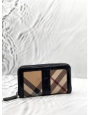 BURBERRY ZIP AROUND WALLET IN BEIGE NOVA CHECK CANVAS WITH BLACK LEATHER