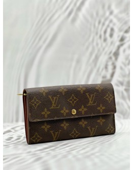 (LIKE NEW) LOUIS VUITTON SARAH WALLET IN BROWN MONOGRAM CANVAS