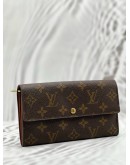 (LIKE NEW) LOUIS VUITTON SARAH WALLET IN BROWN MONOGRAM CANVAS