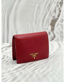 PRADA COMPACT WALLET IN PINK LEATHER