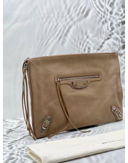 (LIKE NEW) BALENCIAGA EDGE CLUTCH IN BEIGE LEATHER