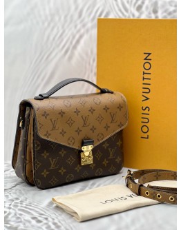 (LIKE NEW) LOUIS VUITTON POCHETTE METIS IN BROWN MONOGRAM REVERSE CANVAS WITH BLACK LEATHER -FULL SET- 