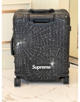(LIKE NEW) SUPREME X RIMOWA CABIN PLUS LUGGAGE IN BLACK WITH WHITE ALUMINUM